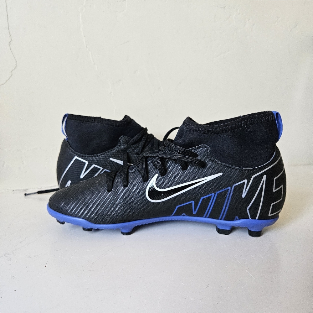 Nike Boys Soccer Cleats - Picture 4 of 6